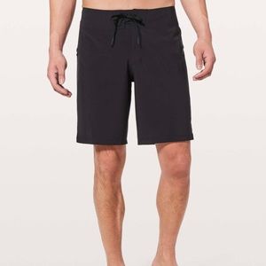 Lululemon Current State Board Short